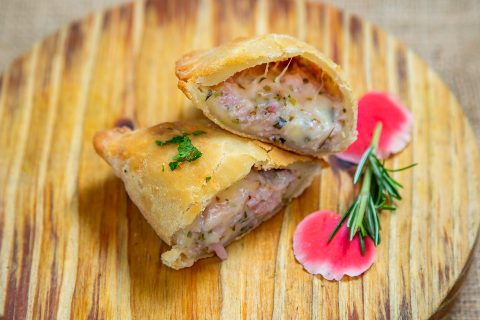 Empanada de queijo com presunto – O Espanhol Tapas
